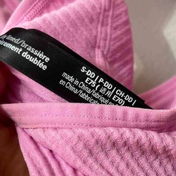 Victoria’s Secret PINK Sports Bra - Picture 6 of 6